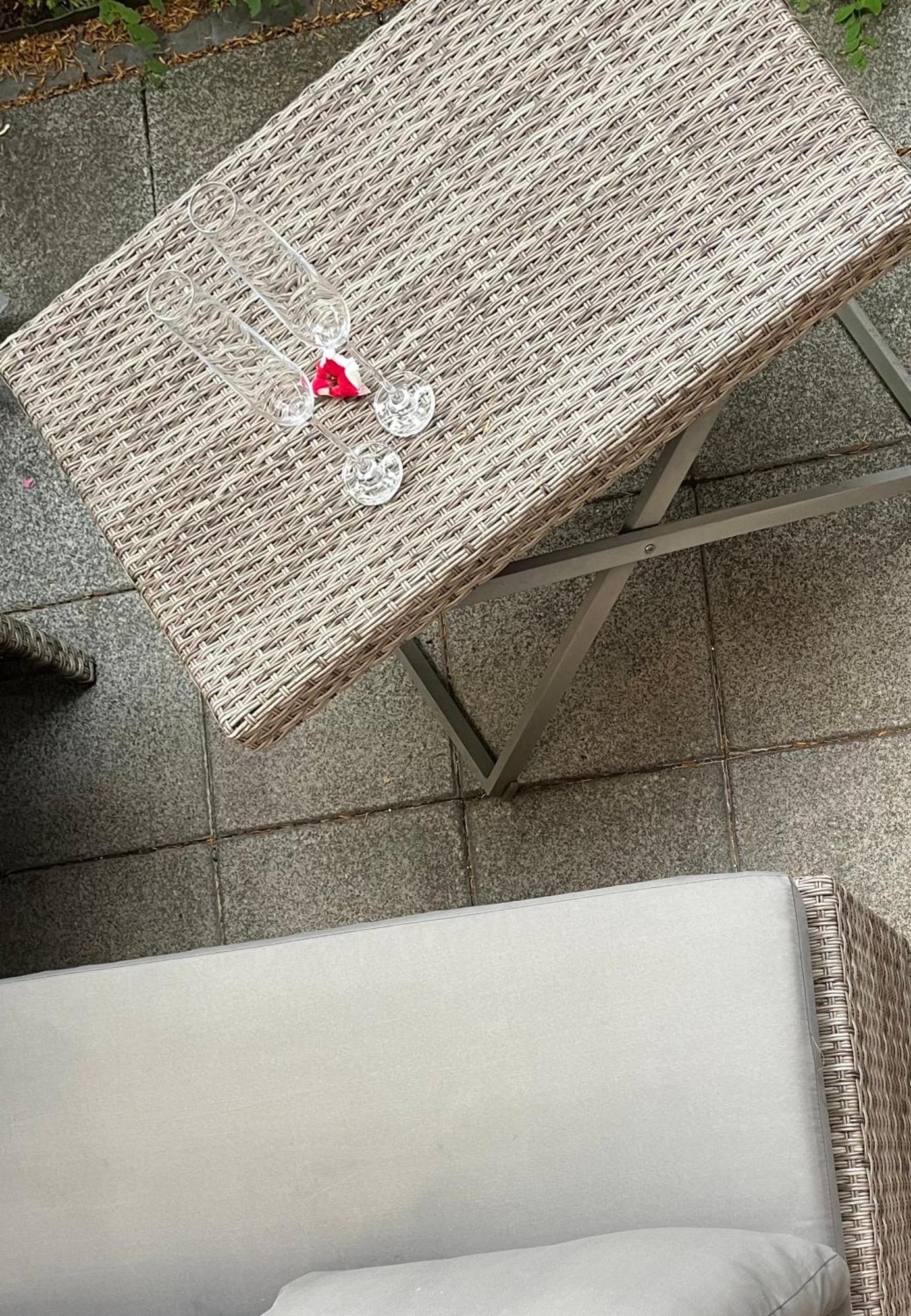 Apartment Aner 1 Stilvolle In Dresden-loschwitz